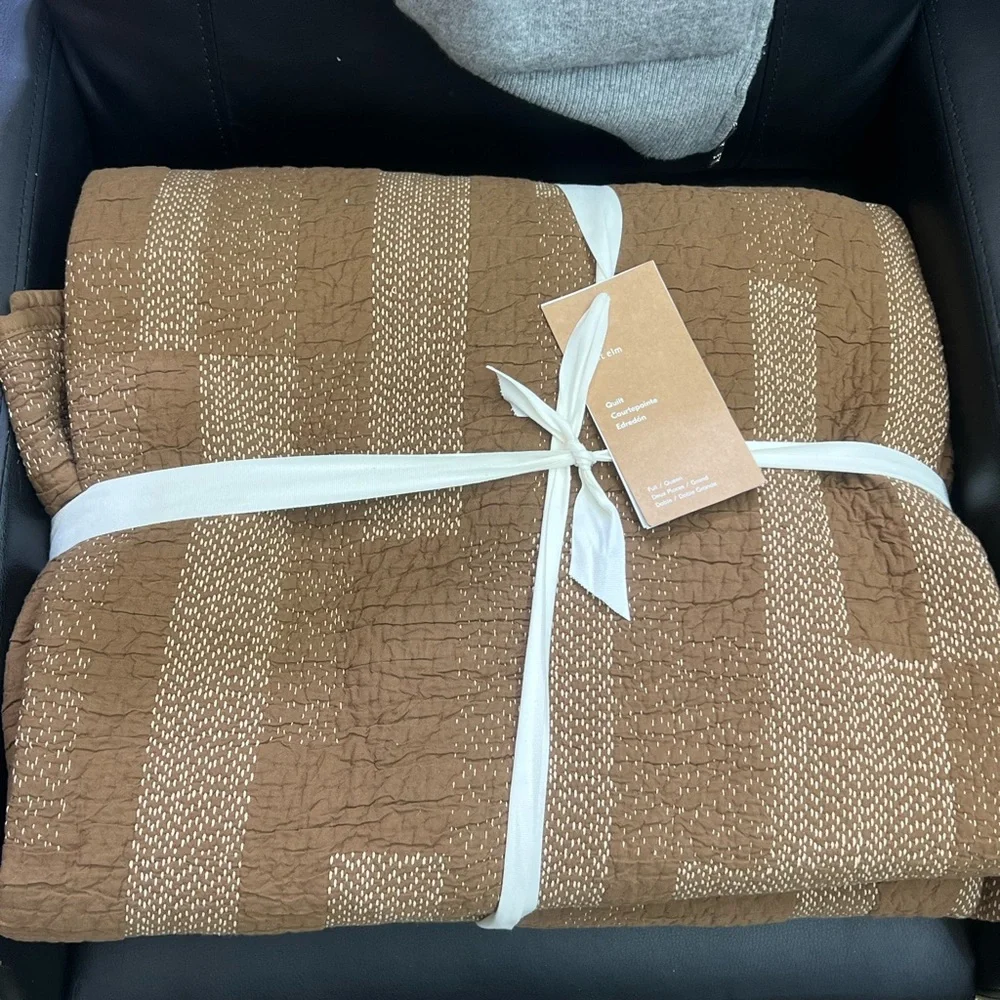 West Elm Full/Queen Quilt